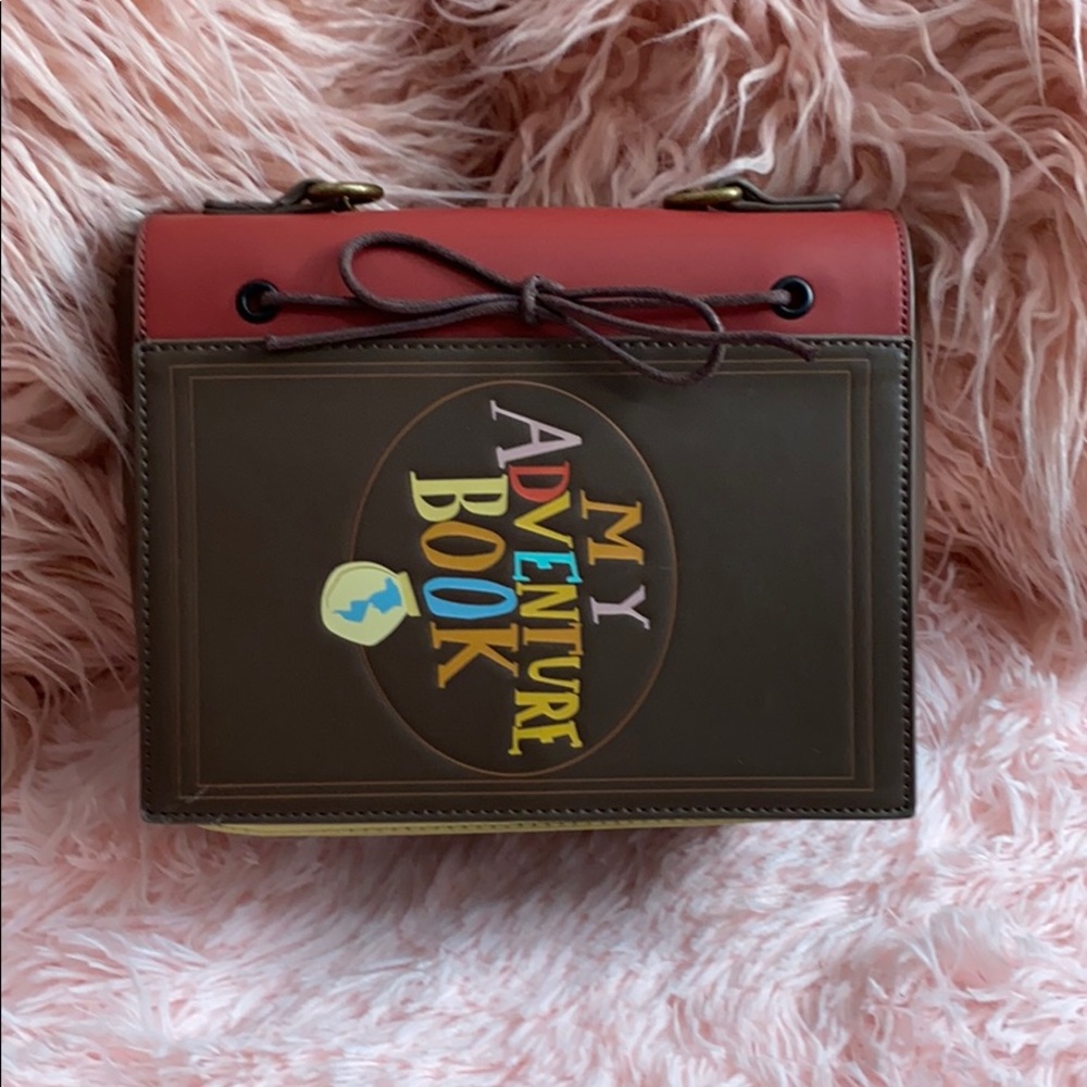 Up Crossbody Bag